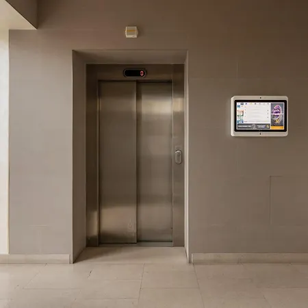דירה Bright Two Bedrooms With Terrace Zanuso - Mirable Pm